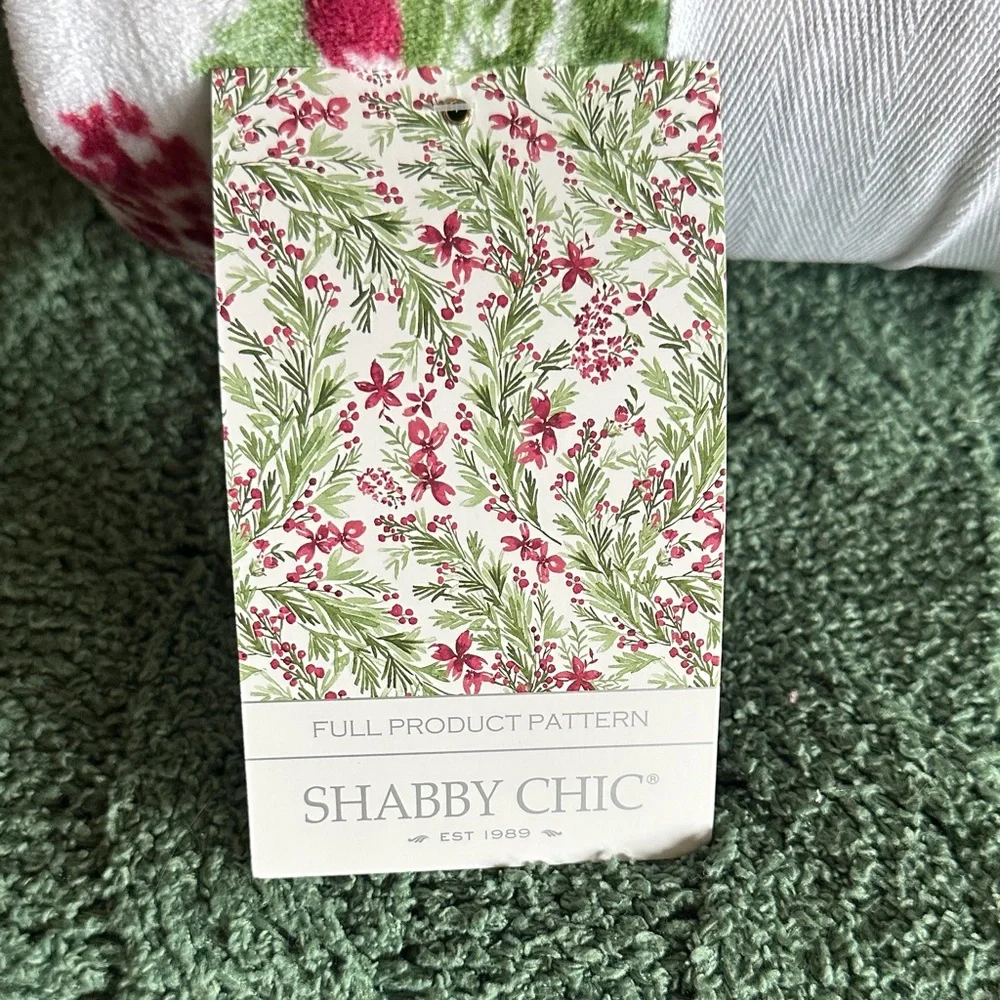 Shabby Chic Holiday Christmas Blanket Queen Holly Berry Red Floral Green NEW!